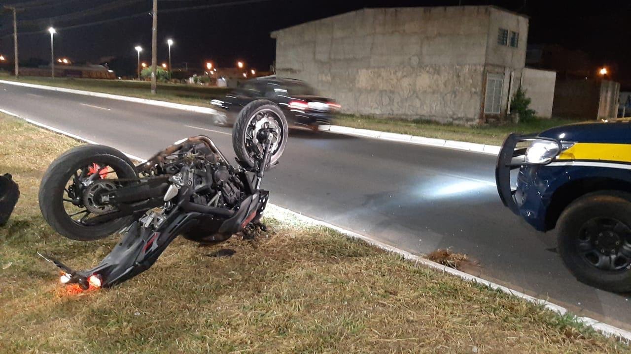 Motociclista foge da PRF por mais de 15km e é pego em Samambaia (DF)