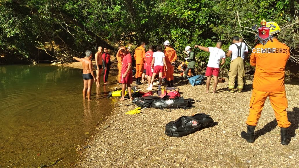 Afogamento: Corpo de Bombeiros resgata e salva jovem de 16 anos