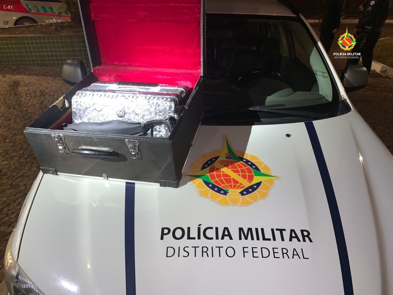 idoso de 92 anos toca sanfona pós ter instrumento recuperado pela PM, no DF