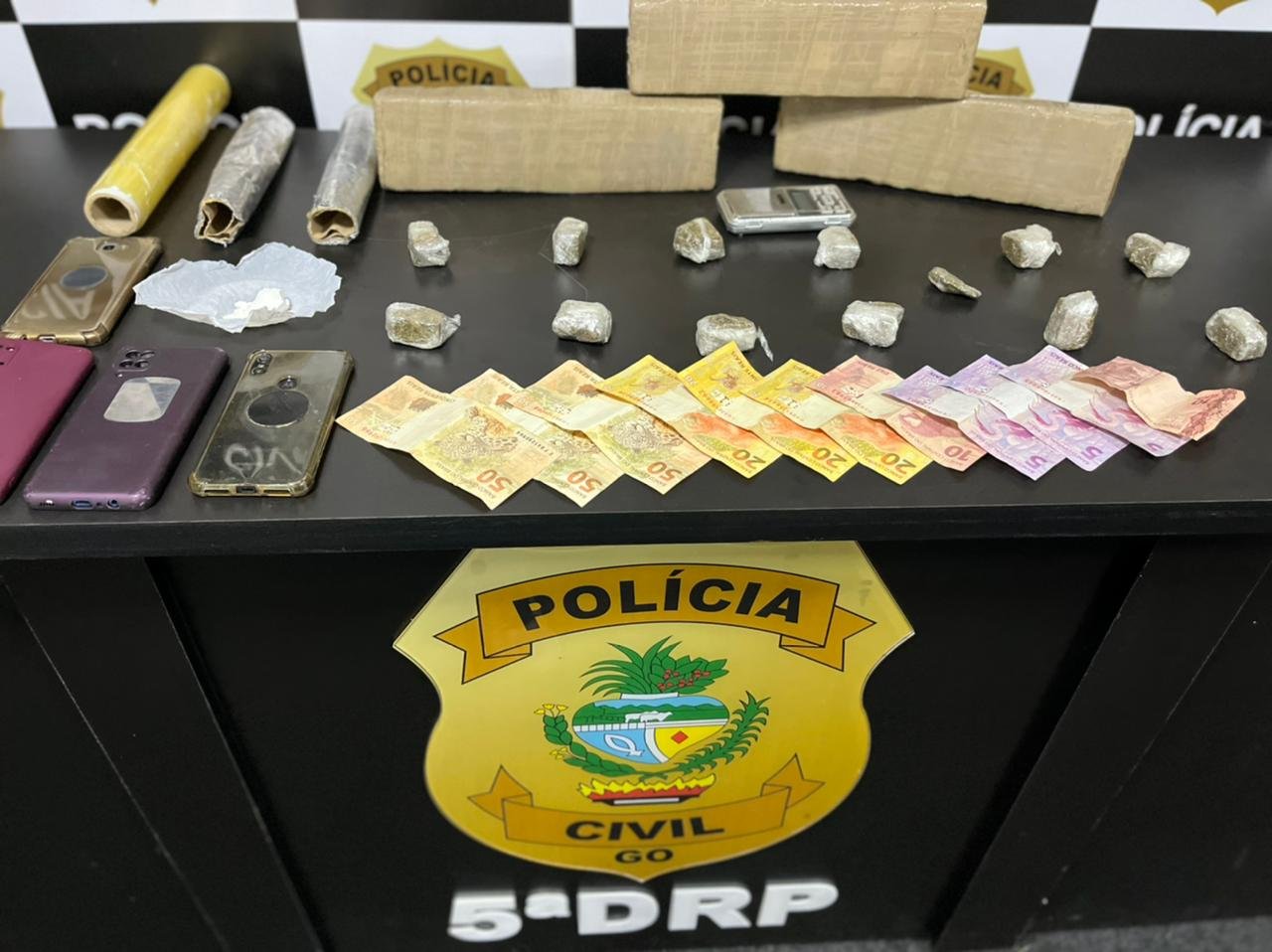 Policia civil acaba com tráfico Delivery em Valparaíso