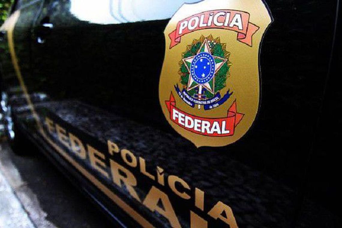Grupo suspeito de furtar notebook da PF é alvo de operação no DF
