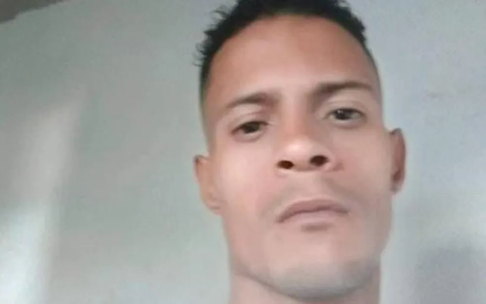 Irmãos são presos suspeitos de espancar homem até a morte após discussão em distribuidora de bebidas