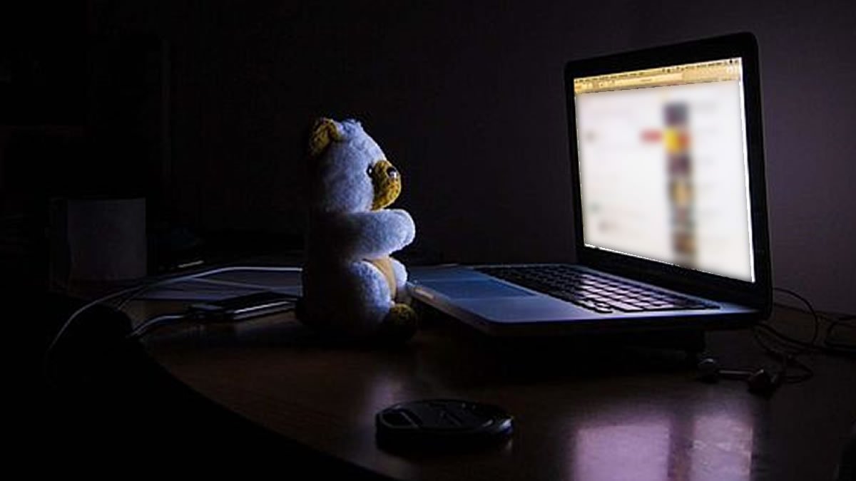 Bandidos que vendiam vídeos de pornografia infantil é alvo de operação policial em Goiás.