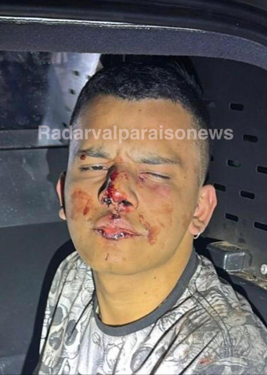 Vídeo ; Ladrão de celular é linchado por populares ao anunciar roubo em Valparaíso.