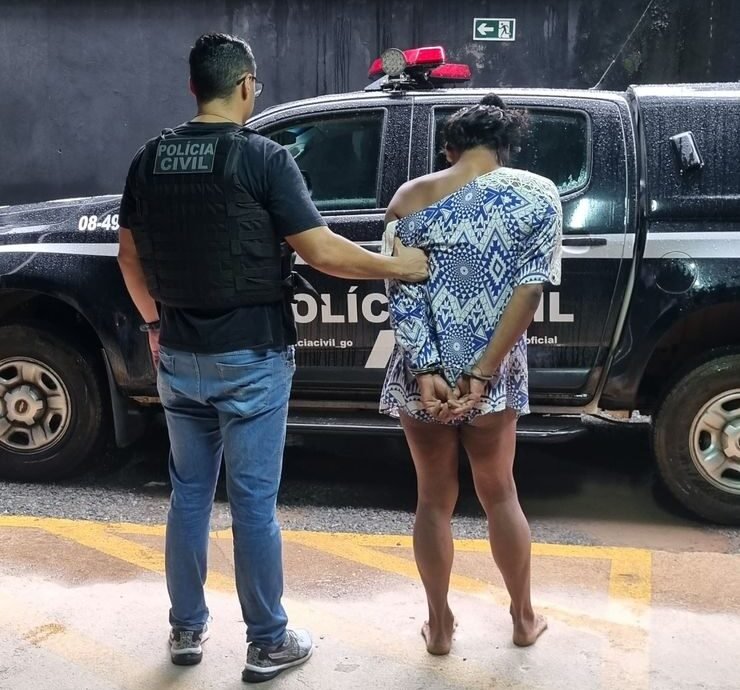 Vídeo ; Filho é preso acusado de crimes contra sua Mãe idosa de 72 anos em Luziânia