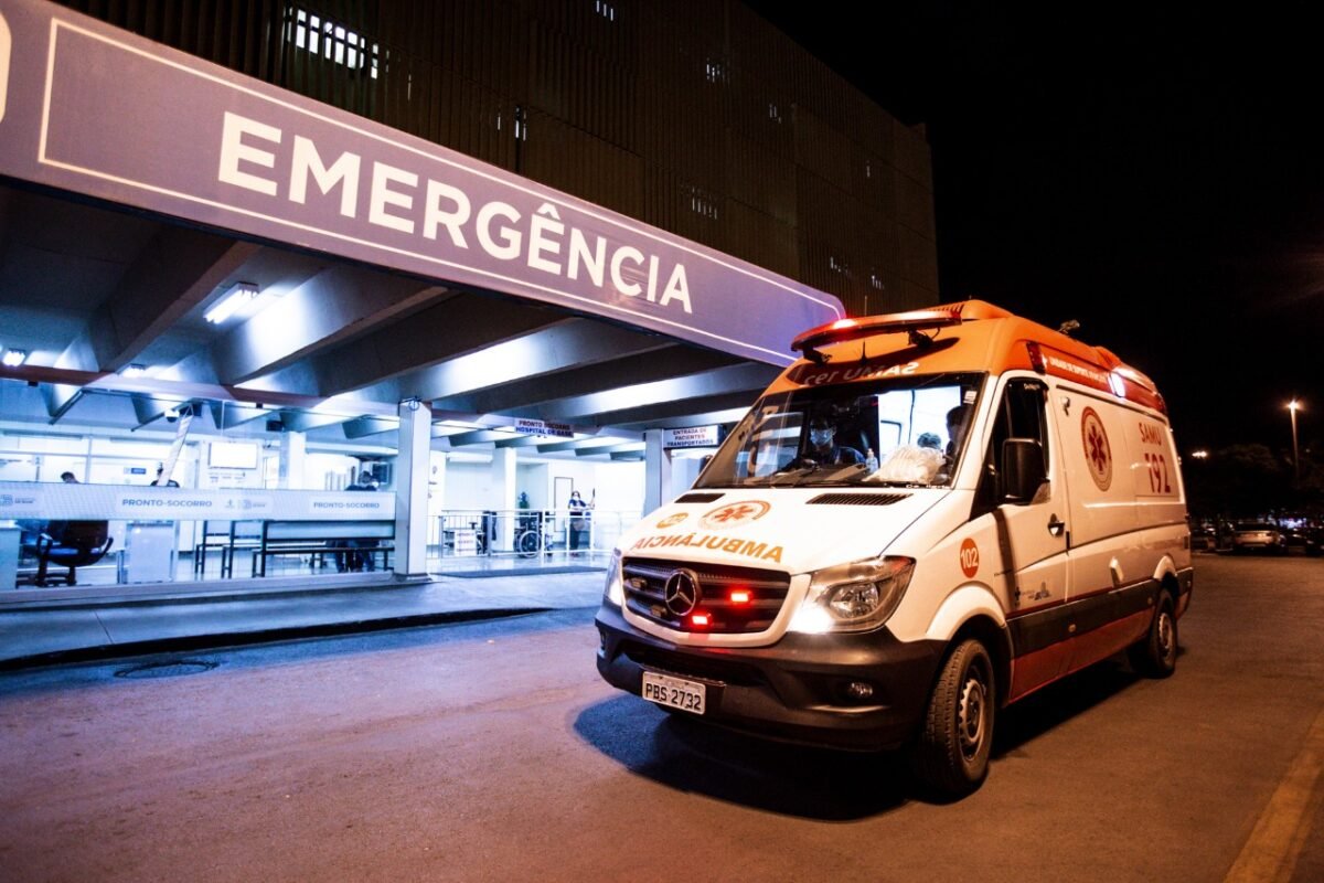 Adolescente espancado e roubado em valparaíso, é internado em Hospital do DF