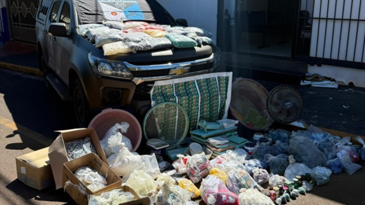 Polícia fecha Laboratório clandestino que fabricava pílula emagrecedora