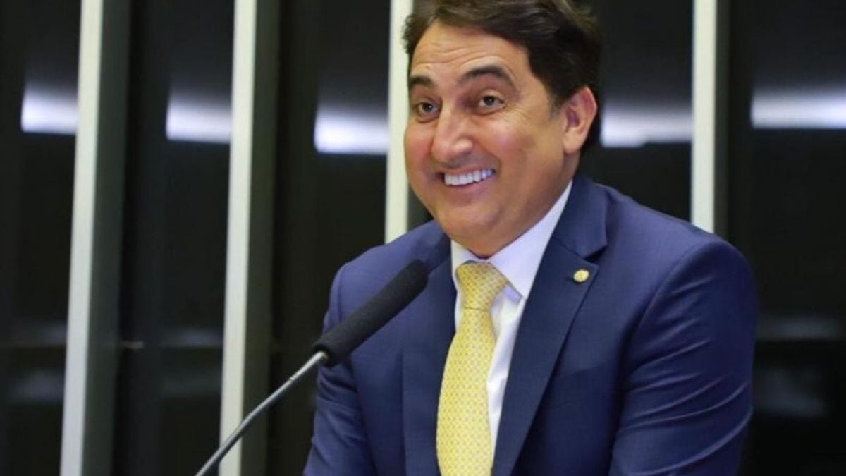 Deputado que já foi secretário do governo de Goiás perde mandato e anuncia greve de fome