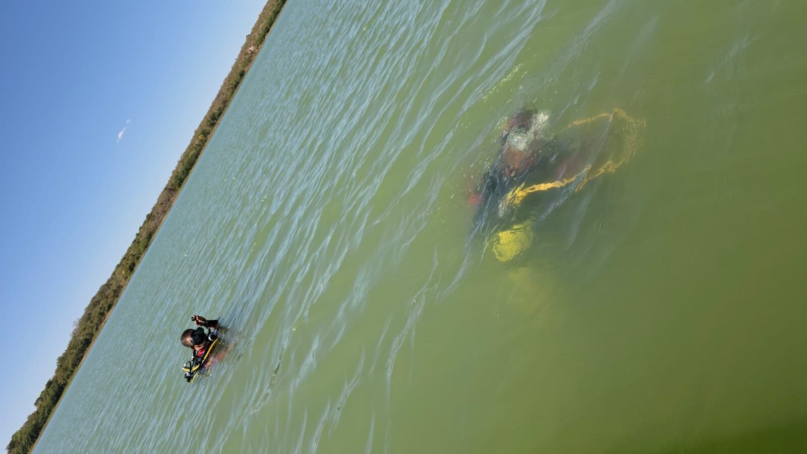 Condutor de embarcação morre afogado durante travessia de rio em Goiás