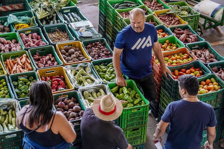 Grupo Alimentação e bebidas ficou negativo em julho, com destaque para as quedas da batata-inglesa, da cebola e do arroz - Foto: Rafa Neddermeyer/Agência Brasil