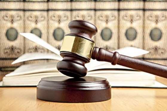 Mulher não aceita fim de relacionamento, finge ser estuprada pelo ex e é condenada por dano moral