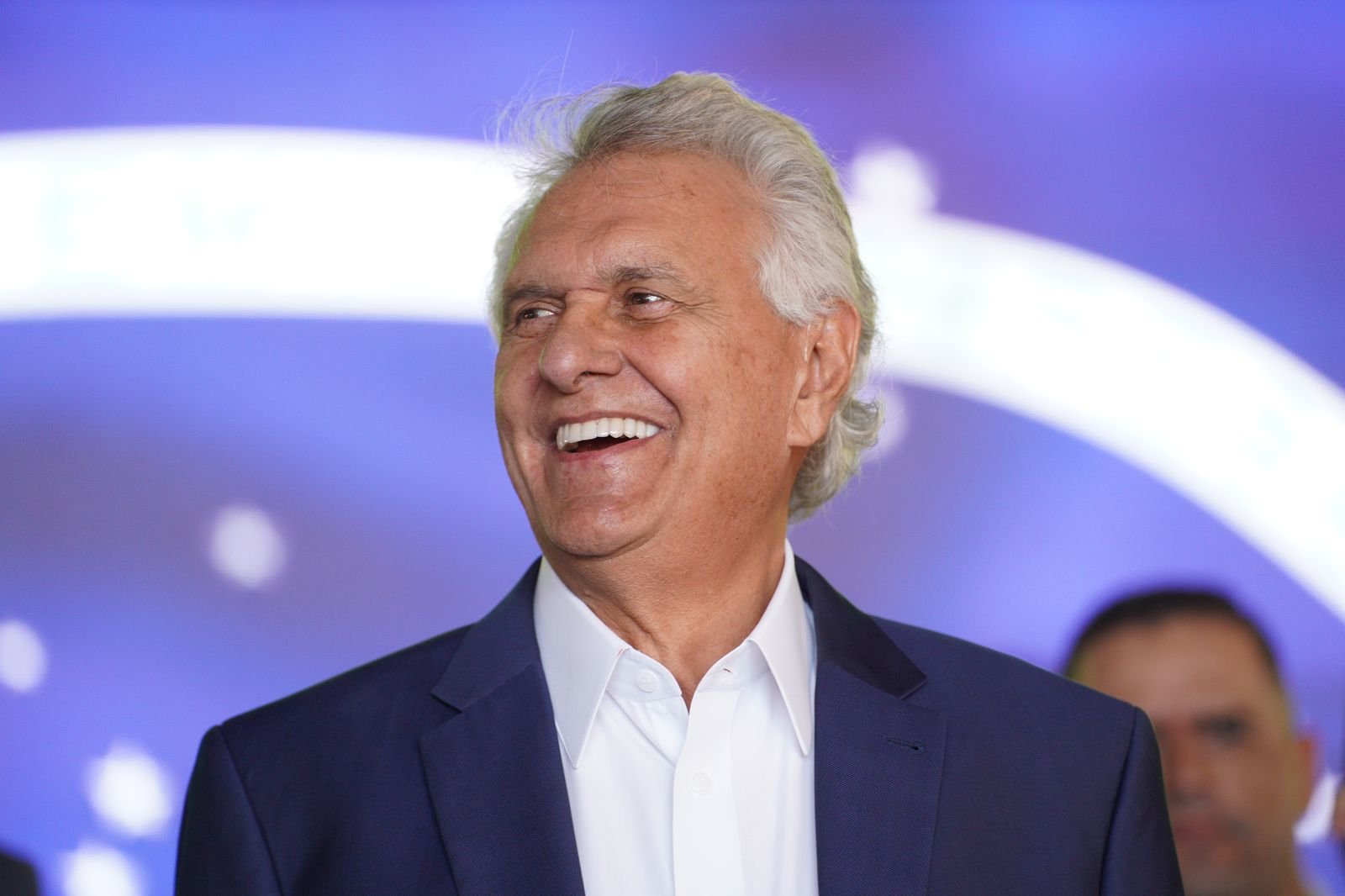 Governador Ronaldo Caiado recebe alta hospitalar