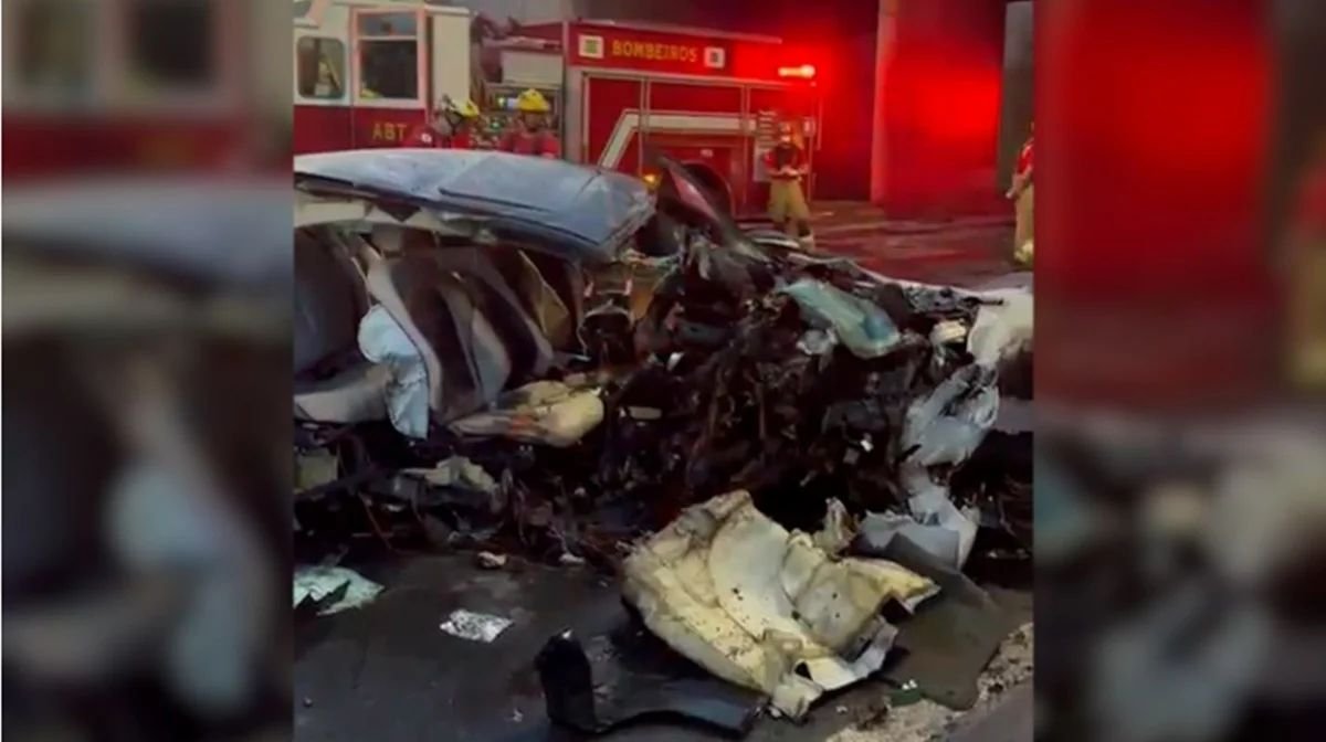 Sargento da PMGO morre e mulher fica gravemente ferida após colisão na EPIA, em frente ao ParkShopping