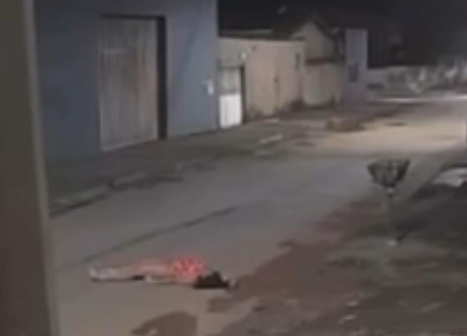 Crueldade ; Mulher é arremessada de carro em movimento no Entorno