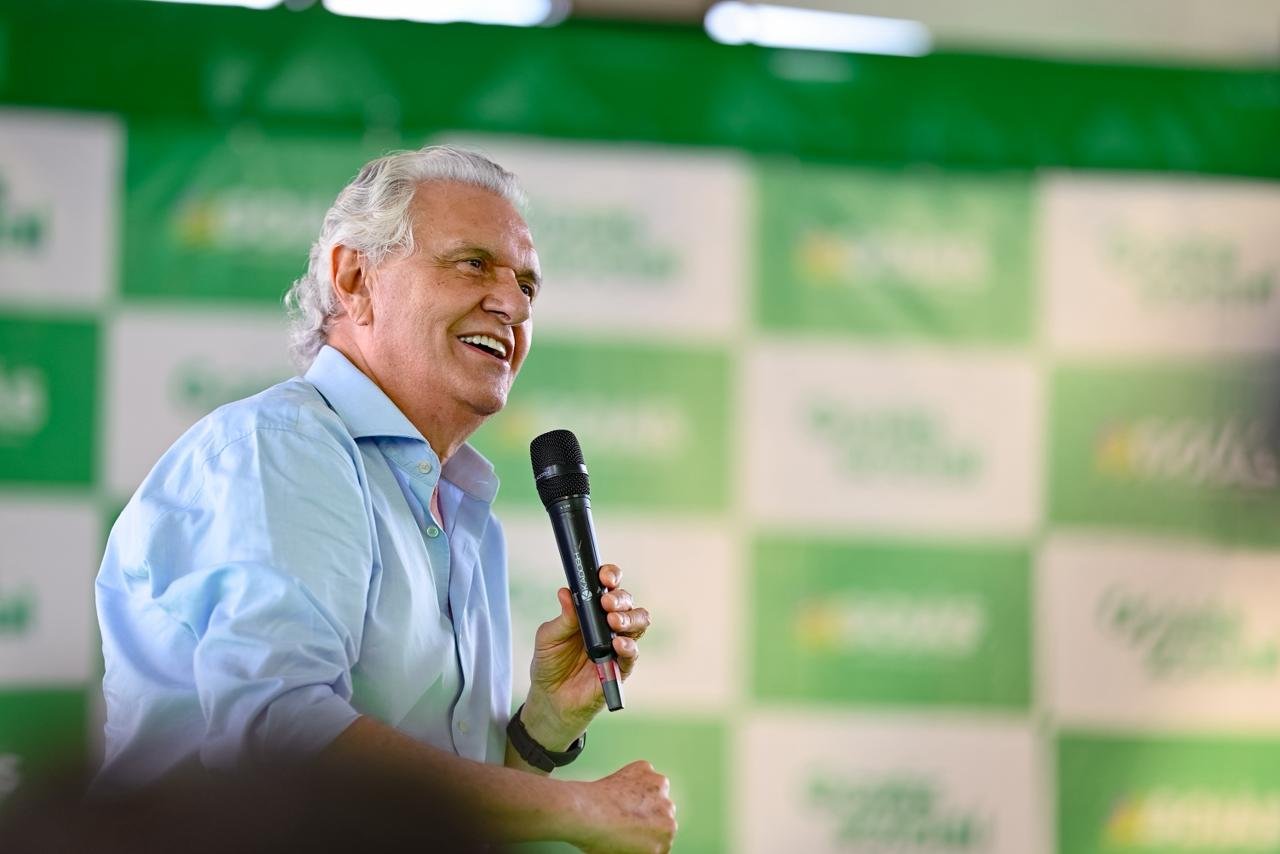 Caiado e Gracinha inauguram primeiro Mercadão Goiano em Águas Lindas