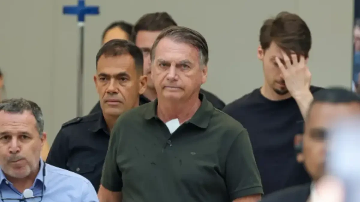 Em carta, Bolsonaro confirma apoio a Flávio e diz ser vítima de ‘injustiça’; leia
