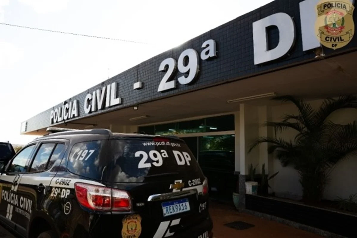 Diarista ostentação ; Diarista de confiança que furtava objetos e ostentava na rede social é presa