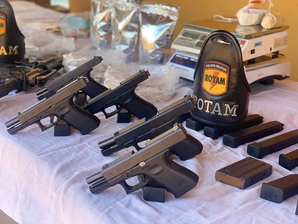 Em Goiás á Polícia militar apreendeu quase 10 armas por dia em todo estado em 2025 conforme dados da SSP/GO