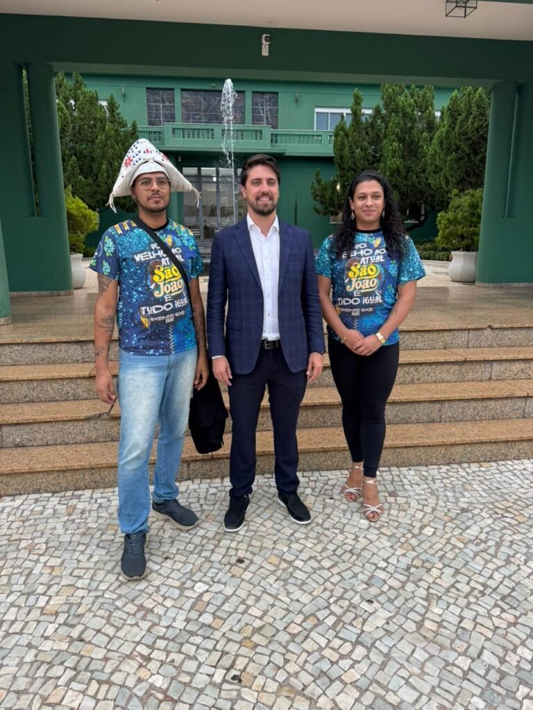 Valparaíso recede do Governo do Estado 500 mil para fortalecer o Carnaval 2026