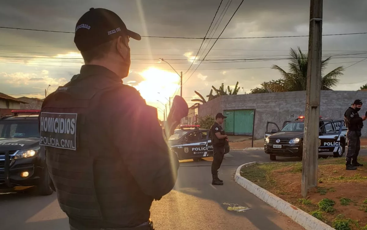 Polícia Civil prende foragido da Justiça em abordagem em Valparaíso de Goiás