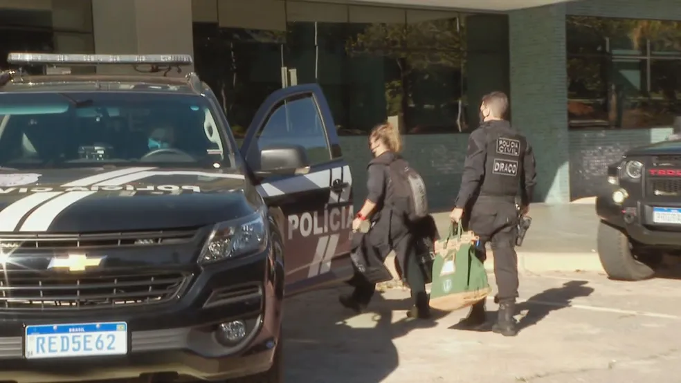 PCDF desarticula esquema de fraudes no sistema do Detran do DF