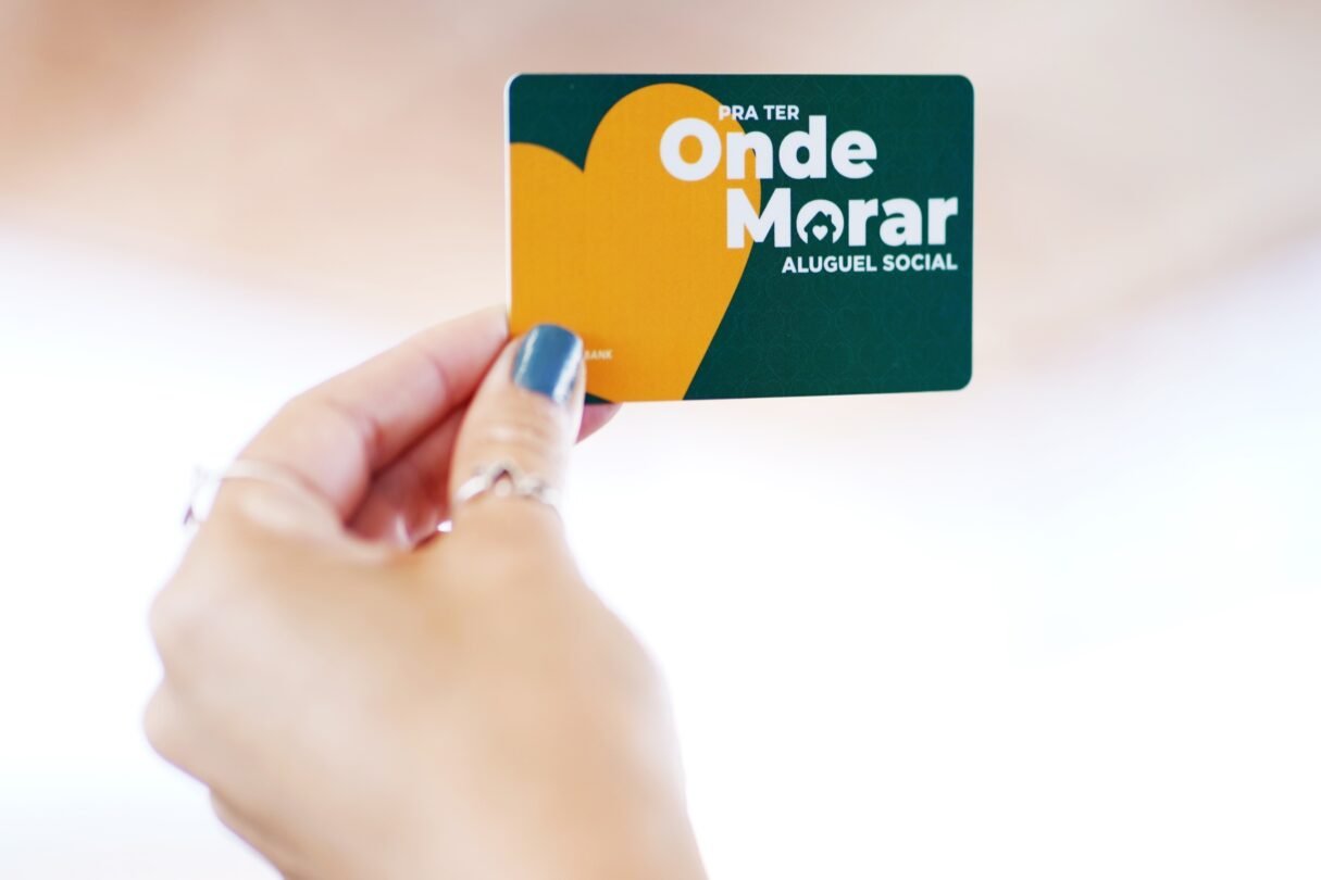 Prefeito Diego anuncia reforço de mais 1600 cartões do Aluguel Social para Luziânia ;  Inscrição de 03/02 á 03/03 Veja