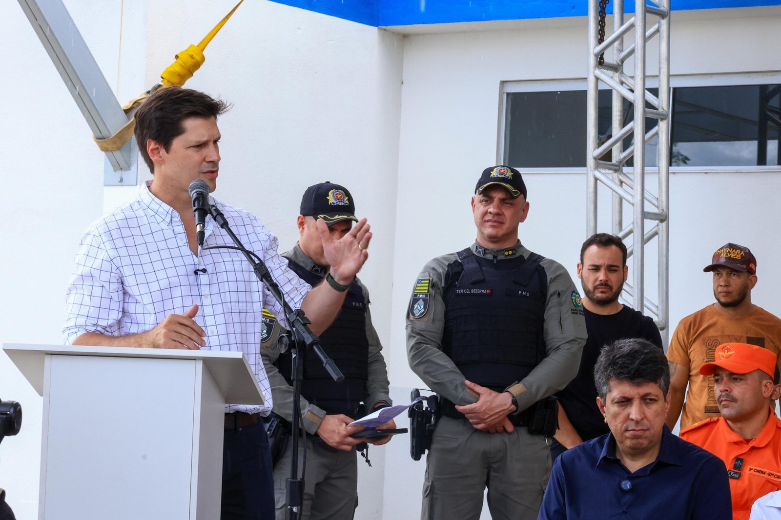 Caiado e Daniel Vilela entregam novo Batalhão da Polícia Militar em Posse