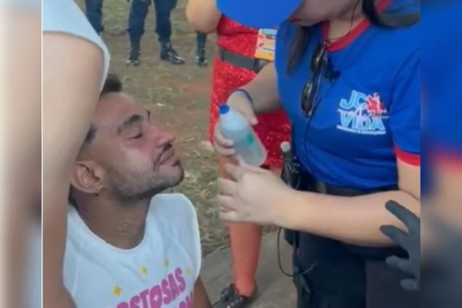 Confusão entre PM e deputado começou após prisão em bloco de Carnaval