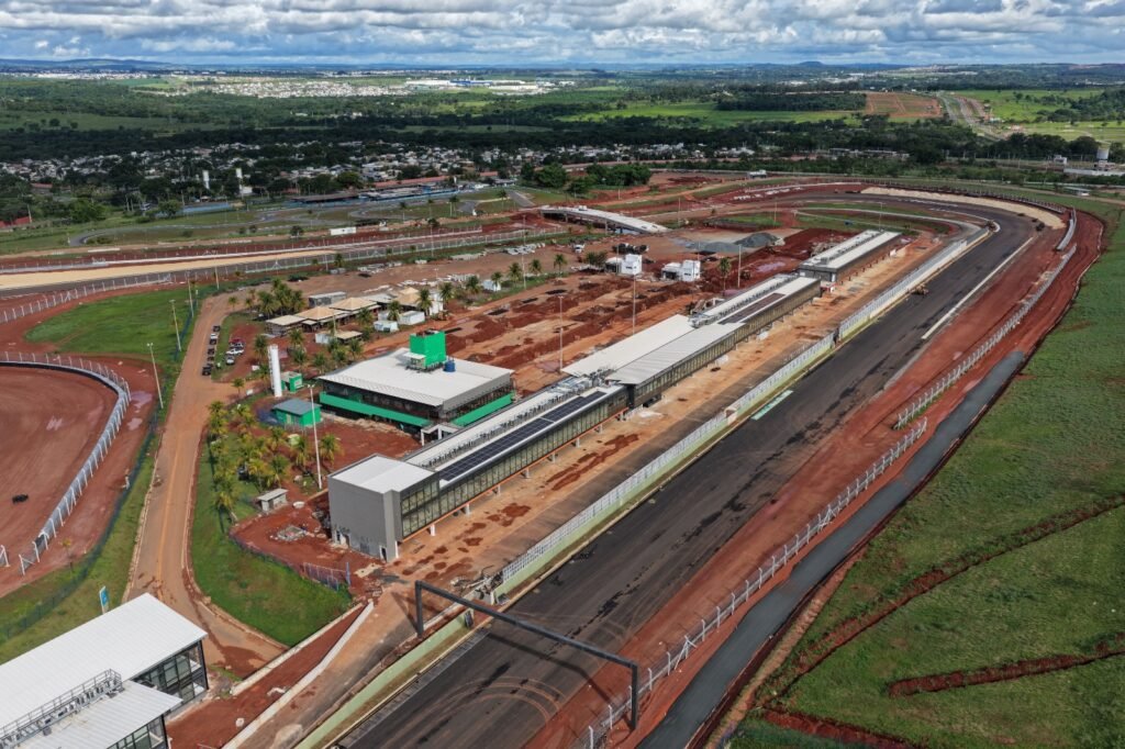 Pilotos exaltam estrutura do Autódromo de Goiânia antes da MotoGP 2026