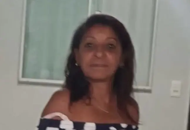 Polícia investiga caso de mulher encontrada morta dentro de casa em Anápolis