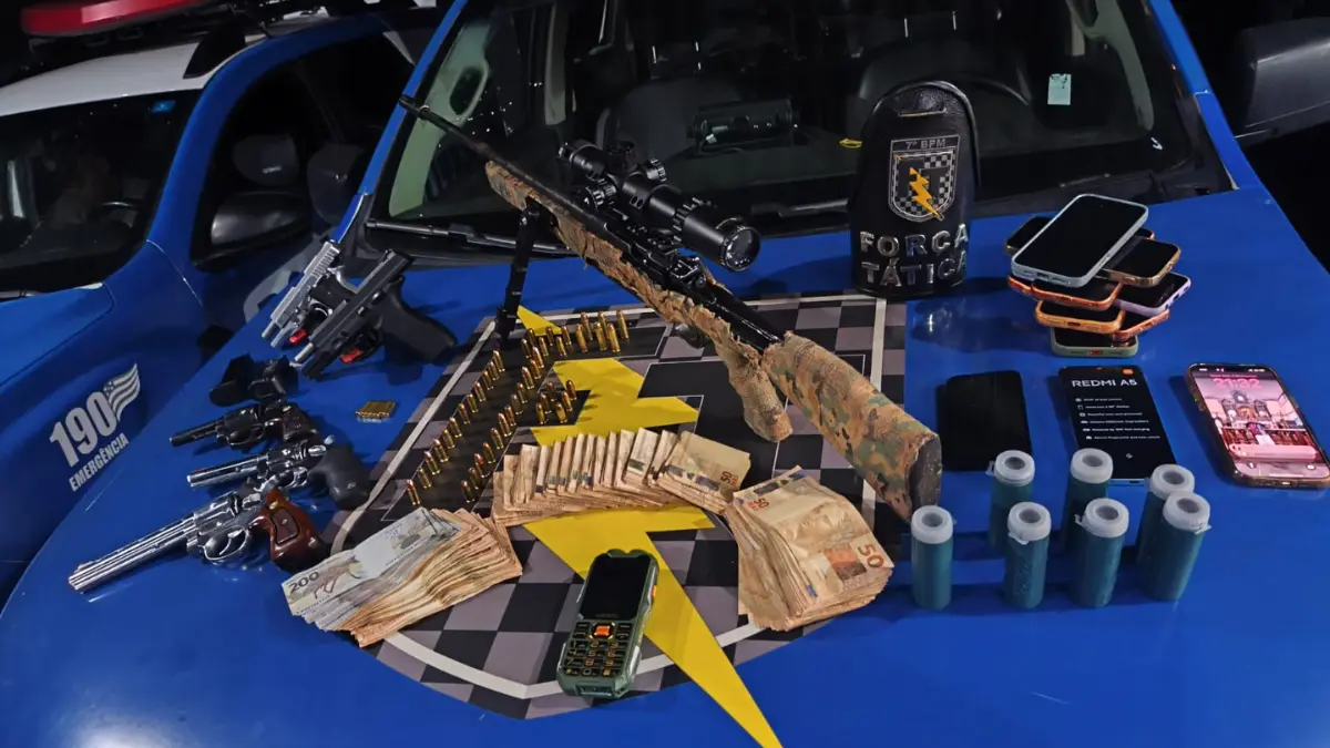 Quadrilha de estelionatários é presa com arsenal de armas em Goiânia