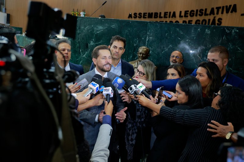 Presidente da Assembleia de Goiás Bruno Peixoto pede celeridade na votação de projeto que extingue “taxa do agro”