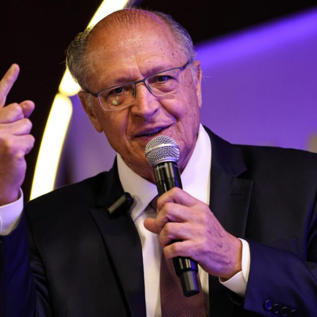 Alckmin diz ter confiança de que os Estados participem de medidas de combustíveis