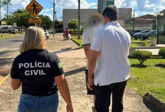 Homem é preso suspeito de ameaçar a própria mãe de morte em Piracanjuba