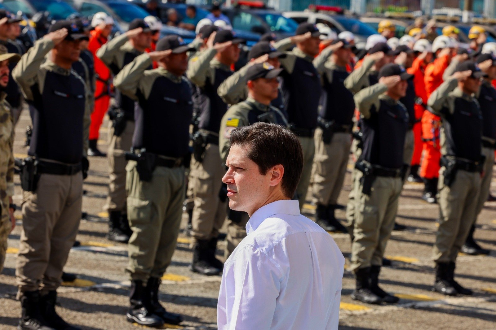 Daniel Vilela amplia combate ao crime com entrega de equipamentos e nova operação de segurança