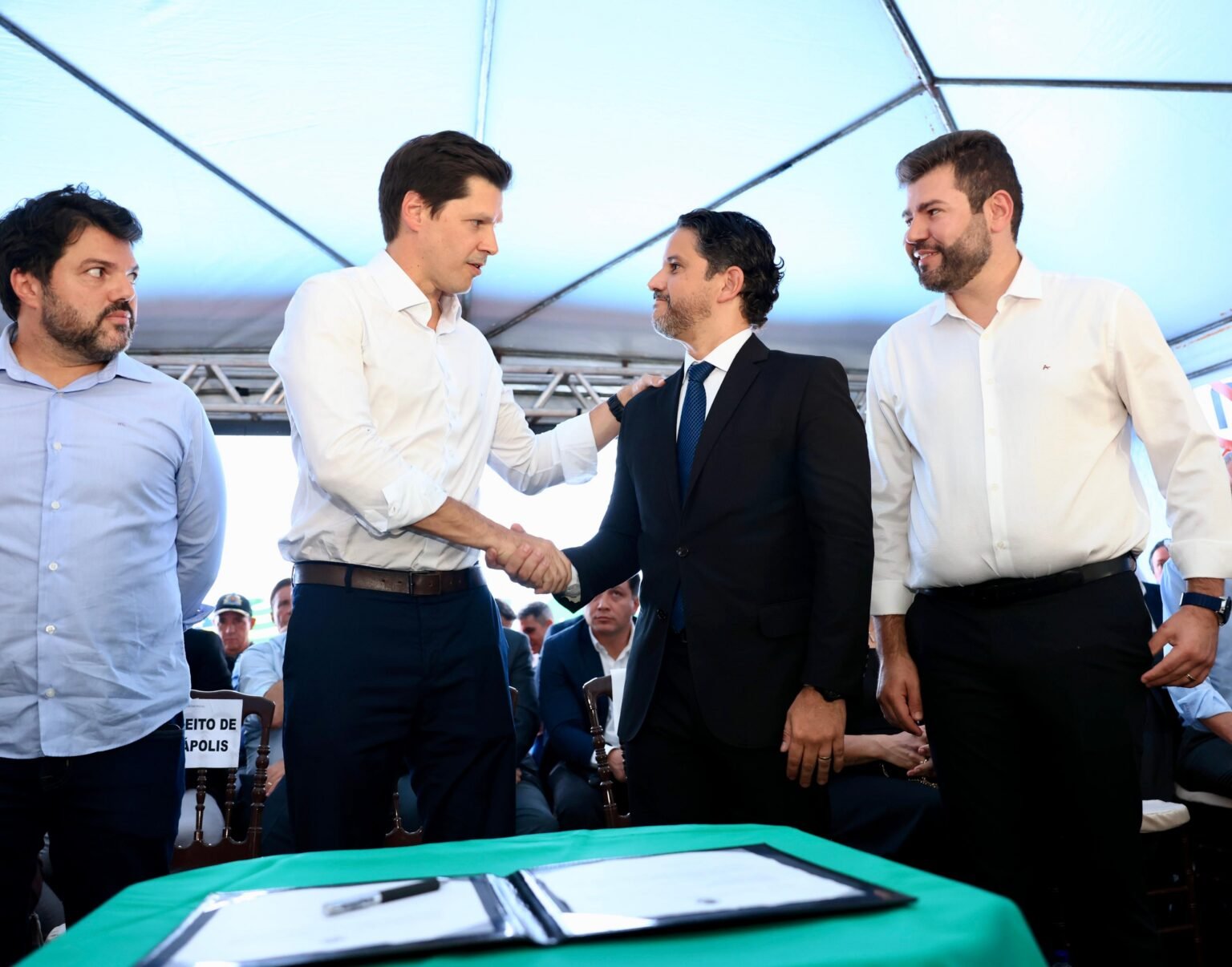 Daniel Vilela empossa Luiz Antônio Oliveira Rosa na presidência da Codego