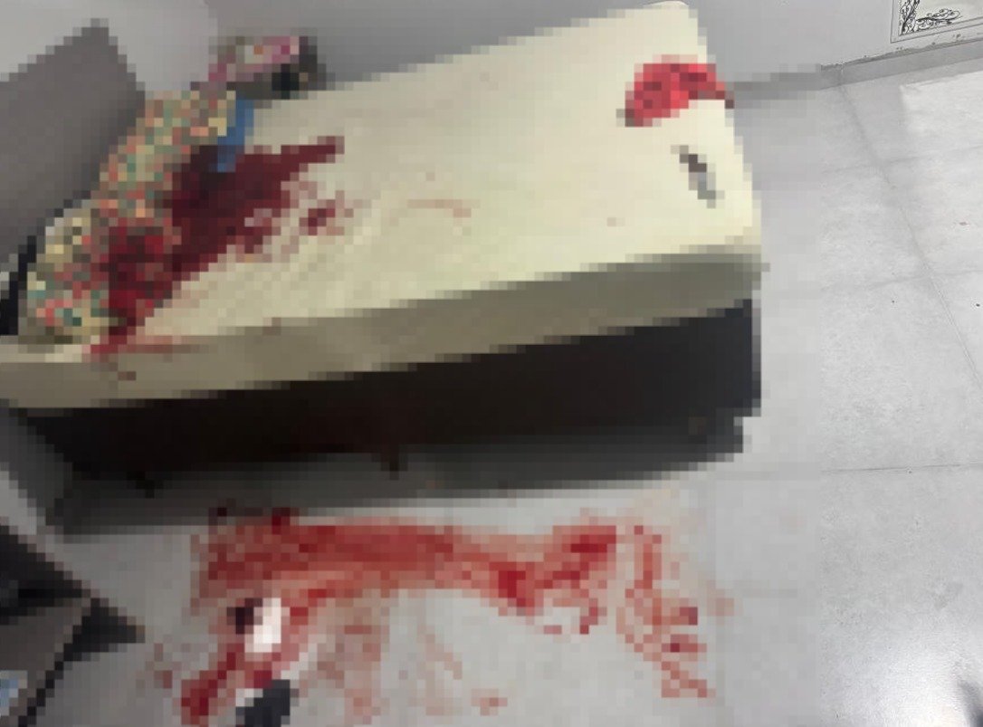 Acusado de esfaquear companheira e mandou áudio para filha é preso